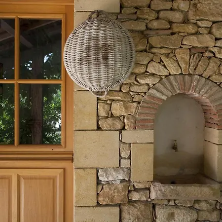 Maison A La Campagne Avec Piscine Privee